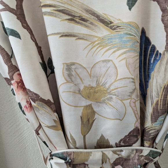 Pottery Barn Nola Silky Piped Robe Floral Bird Print Size Medium - Picture 6 of 7